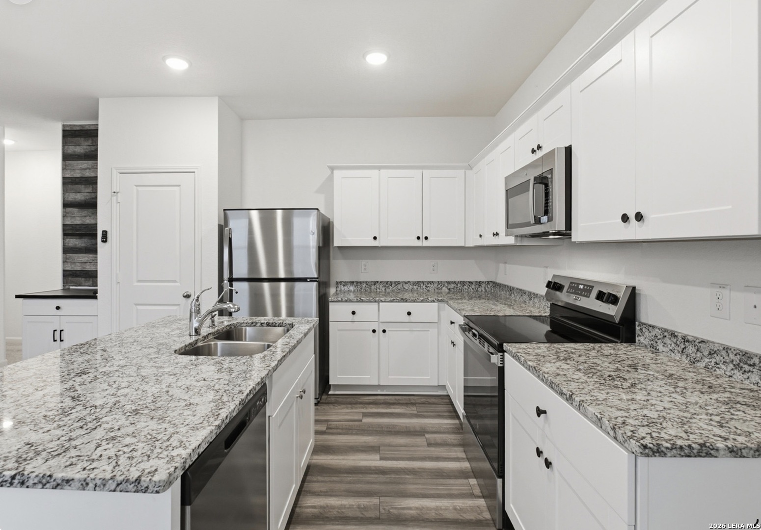 5544 Finch Canyon Converse TX 78109