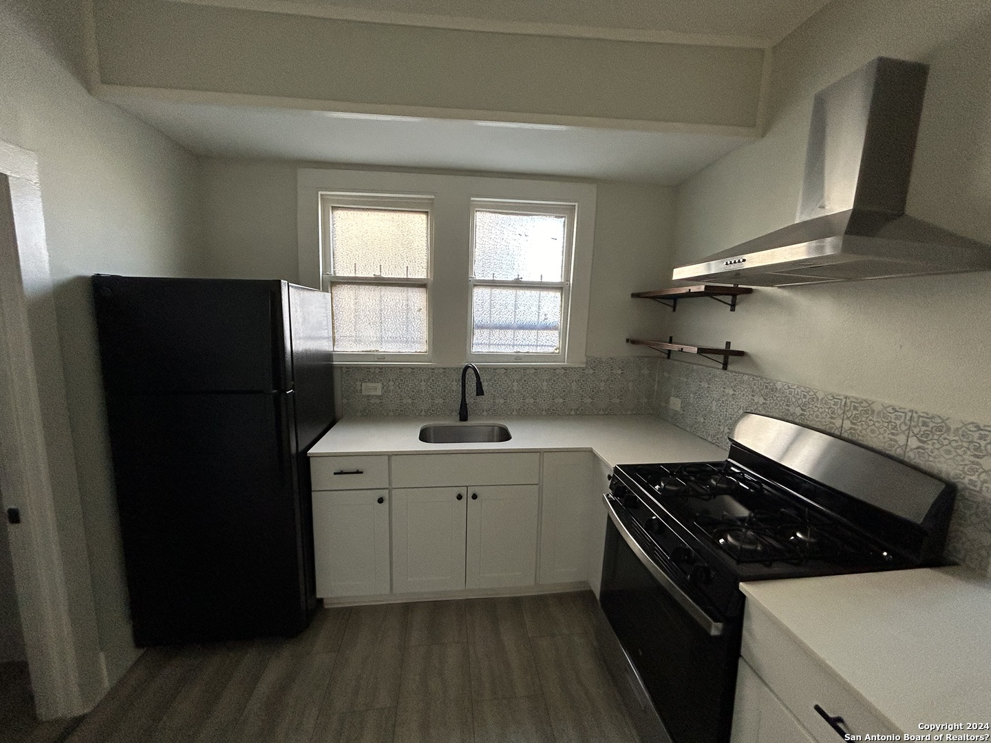 407 E Locust Street San Antonio TX 78212
