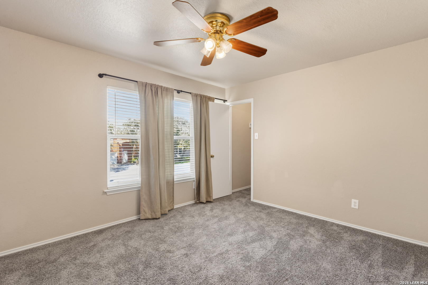 406 Bluegrass Creek San Antonio TX 78253