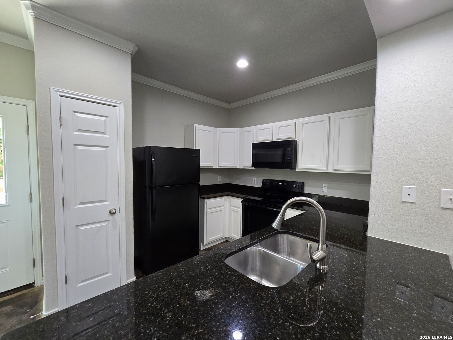 16902 Spirit Brook Selma TX 78154