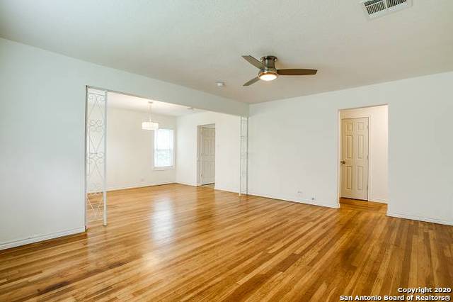 2803 W Woodlawn Avenue San Antonio TX 78228