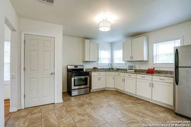2803 W Woodlawn Avenue San Antonio TX 78228