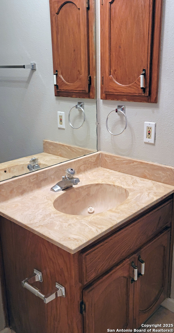 4919 Timber Wind San Antonio TX 78250