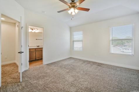 341 Untermaier New Braunfels TX 78130