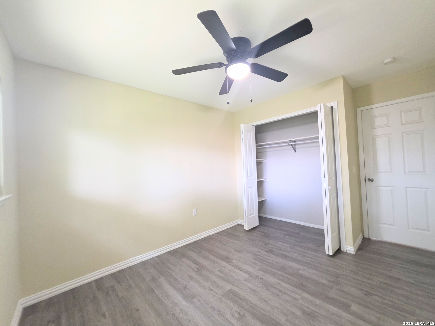 5931 Autumn Lake San Antonio TX 78222