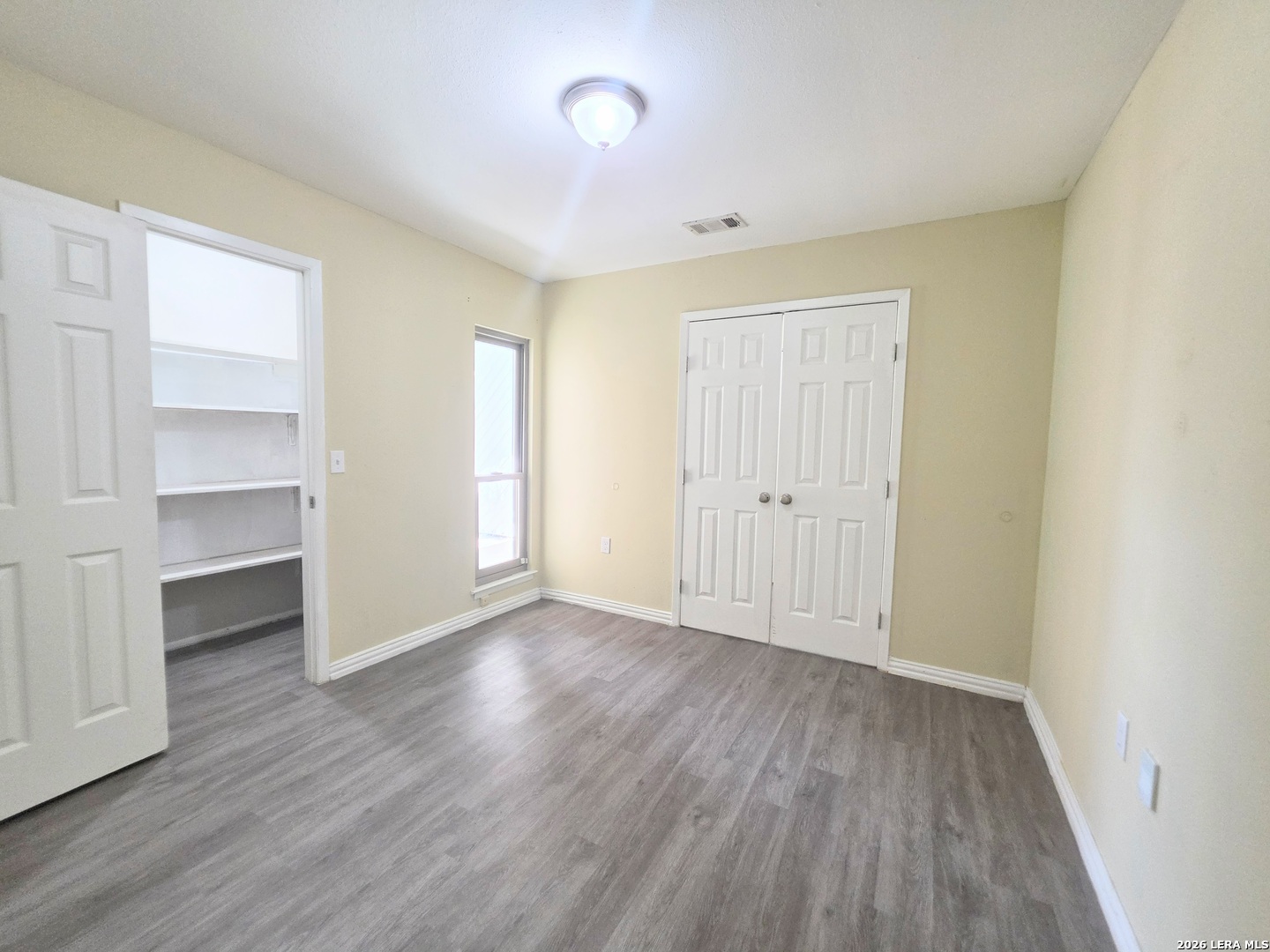 5931 Autumn Lake San Antonio TX 78222