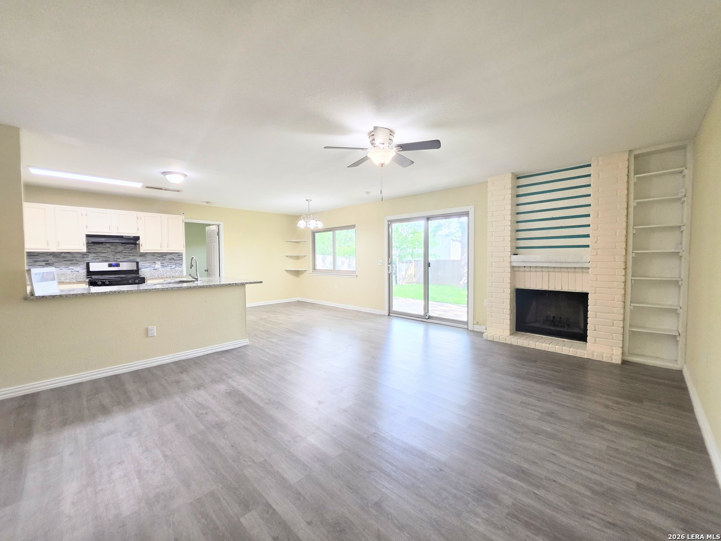 5931 Autumn Lake San Antonio TX 78222