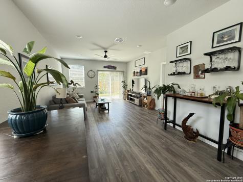 5415 Tourmaline San Antonio TX 78222
