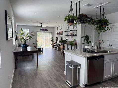 5415 Tourmaline San Antonio TX 78222