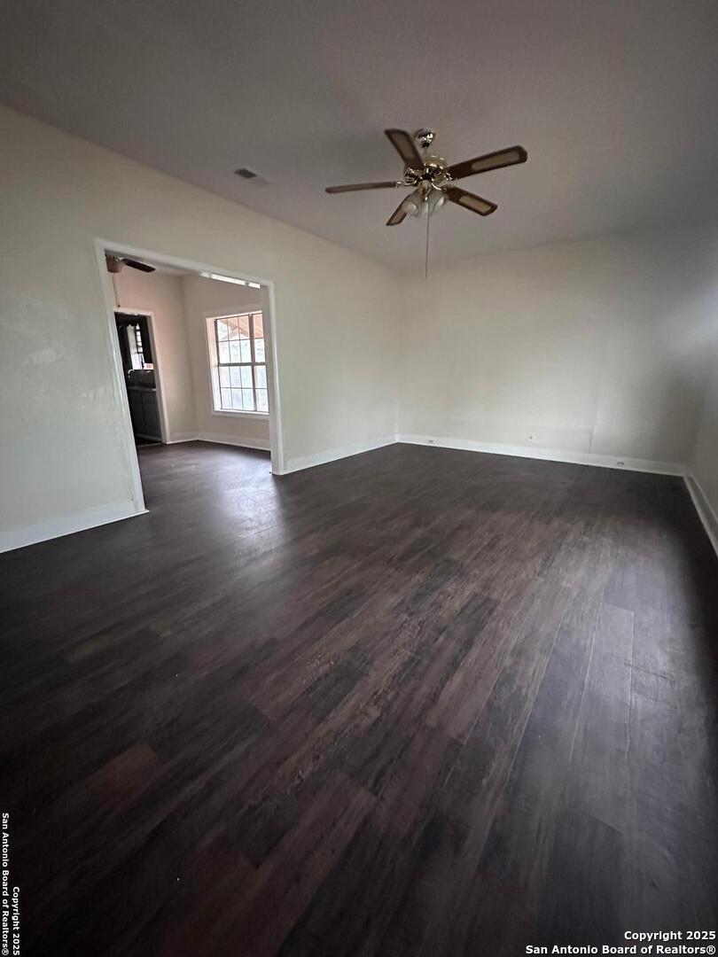 902 W Baetz Boulevard San Antonio TX 78221