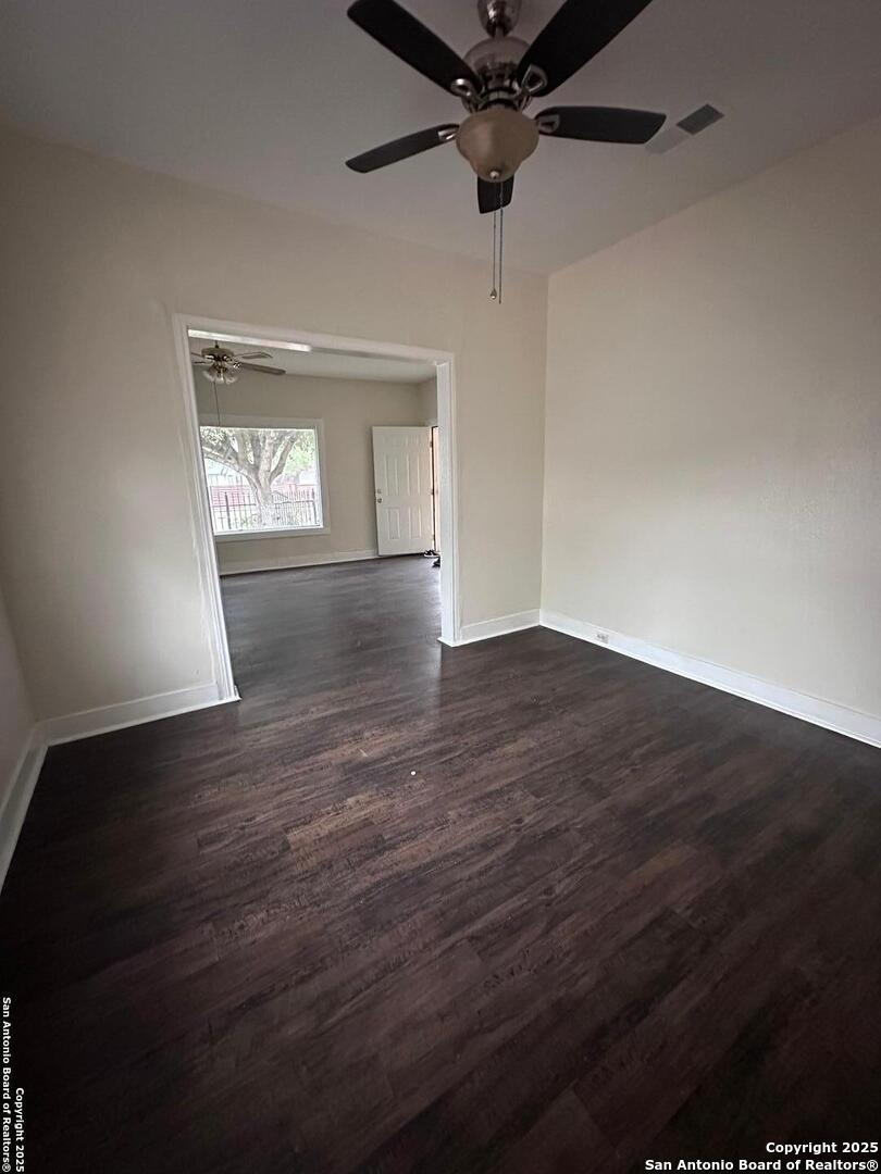 902 W Baetz Boulevard San Antonio TX 78221