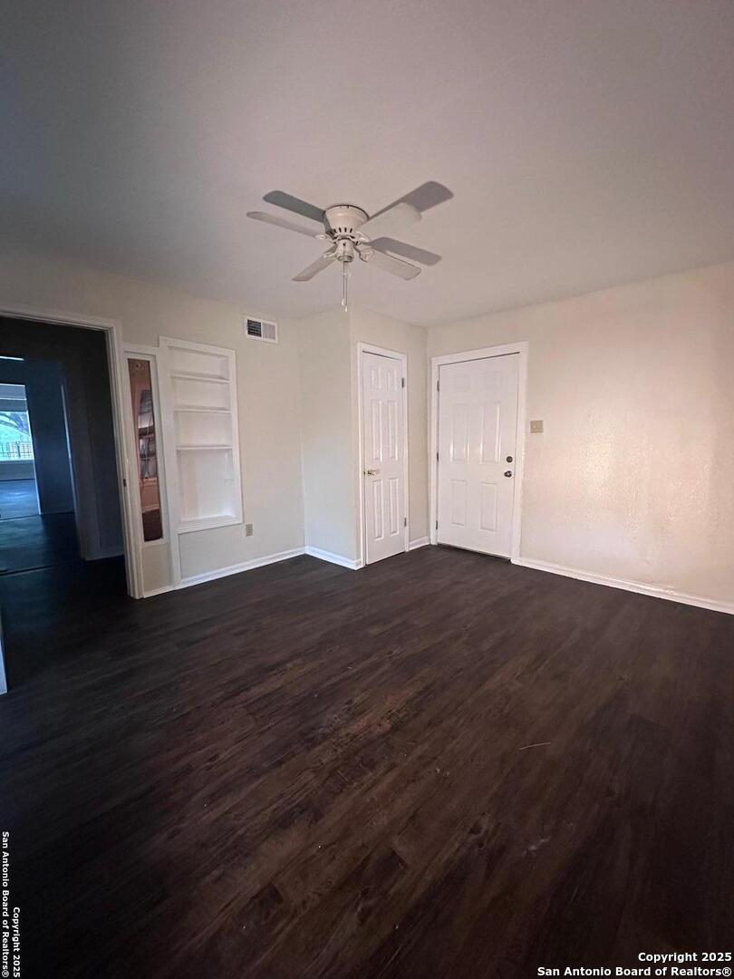 902 W Baetz Boulevard San Antonio TX 78221