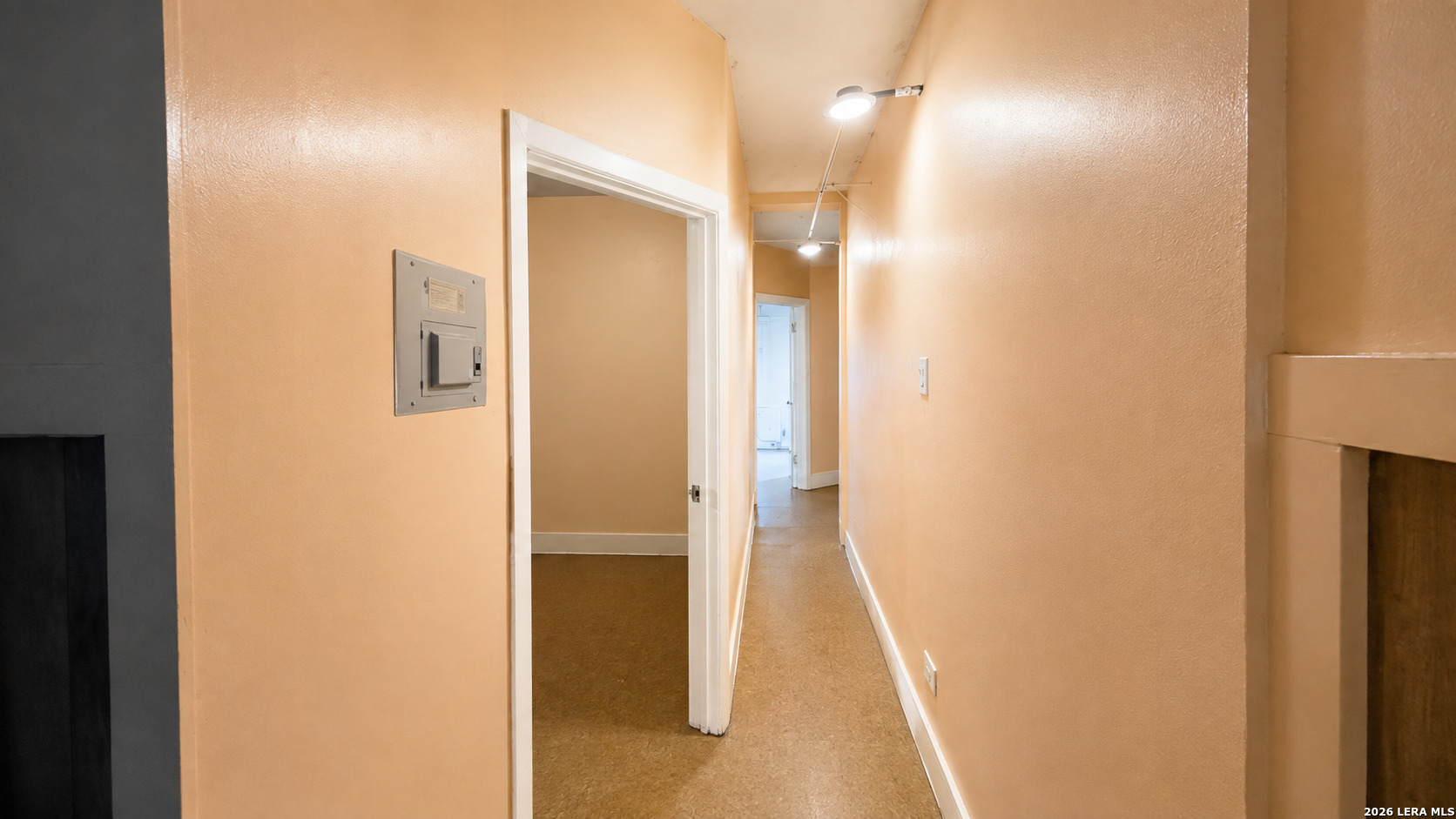 1319 Leal San Antonio TX 78207