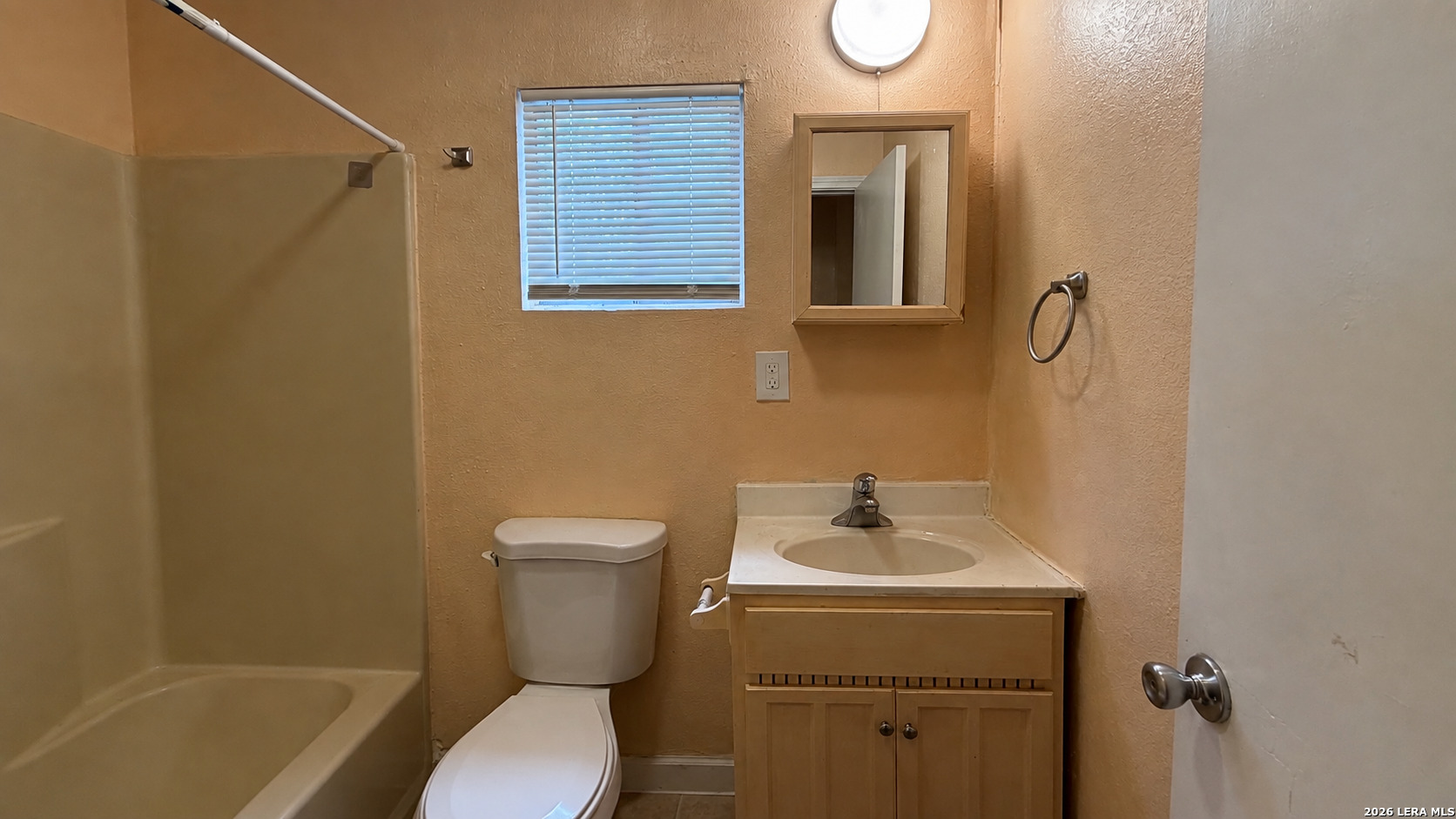 1319 Leal San Antonio TX 78207