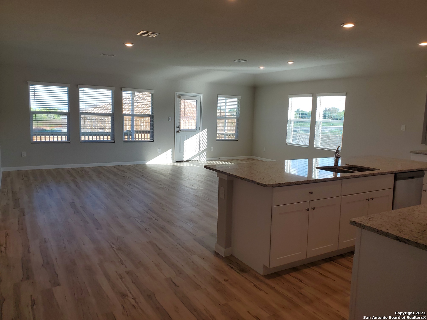 6120 Treadle New Braunfels TX 78132