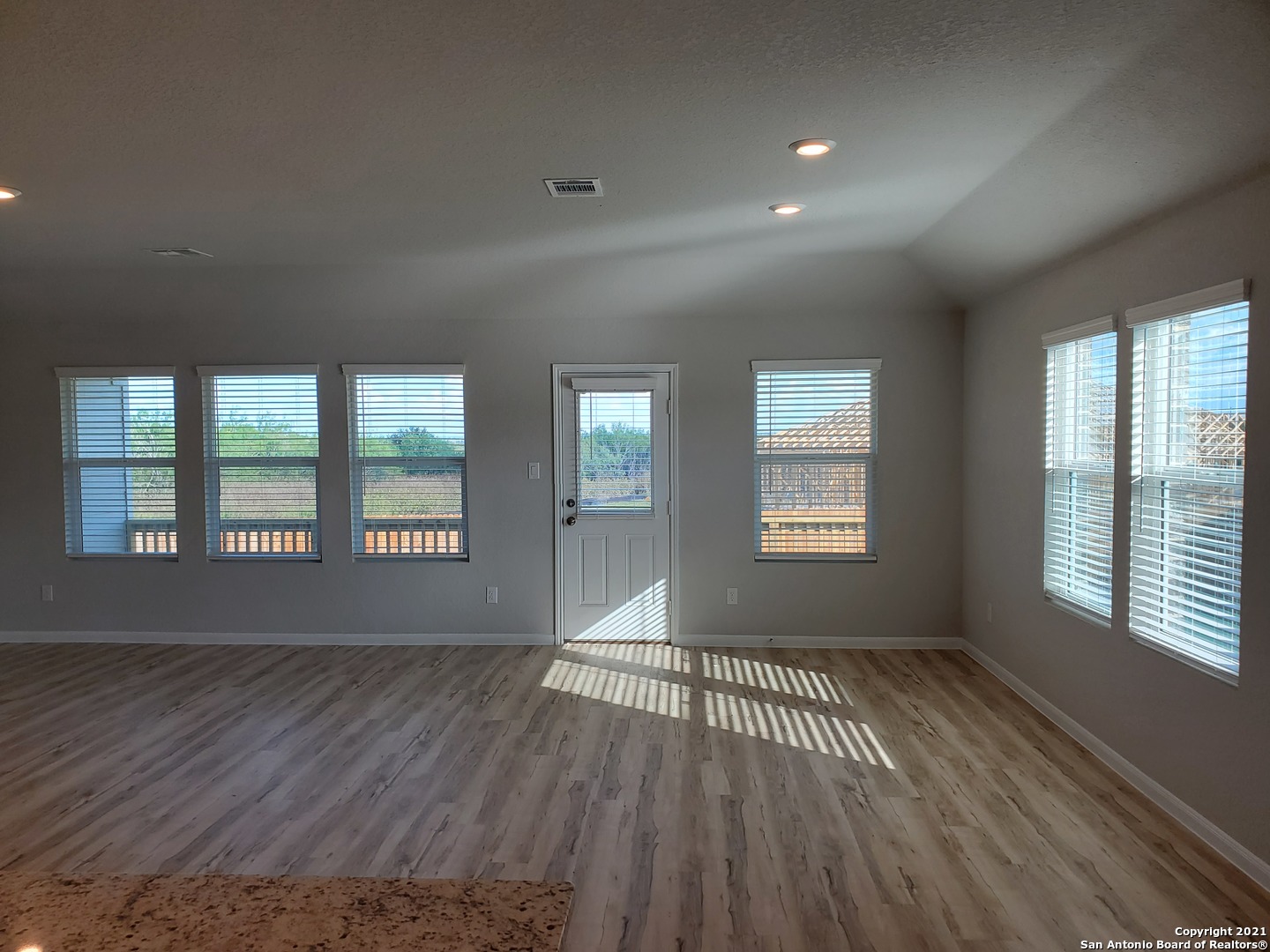 6120 Treadle New Braunfels TX 78132