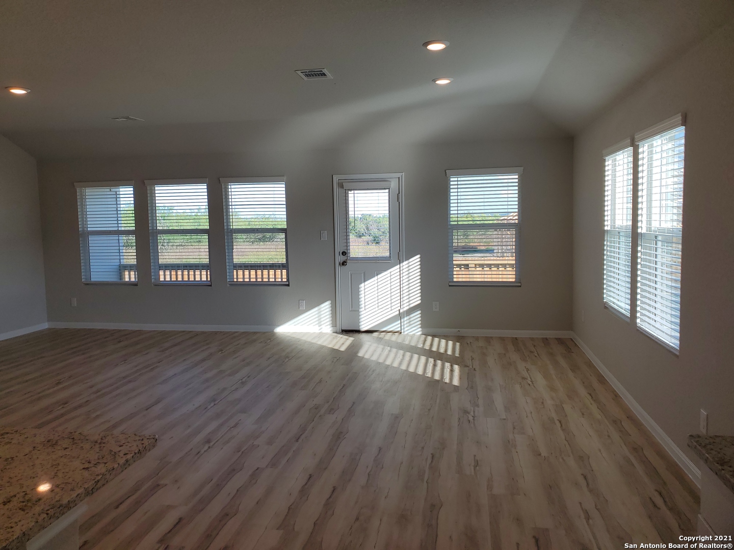 6120 Treadle New Braunfels TX 78132
