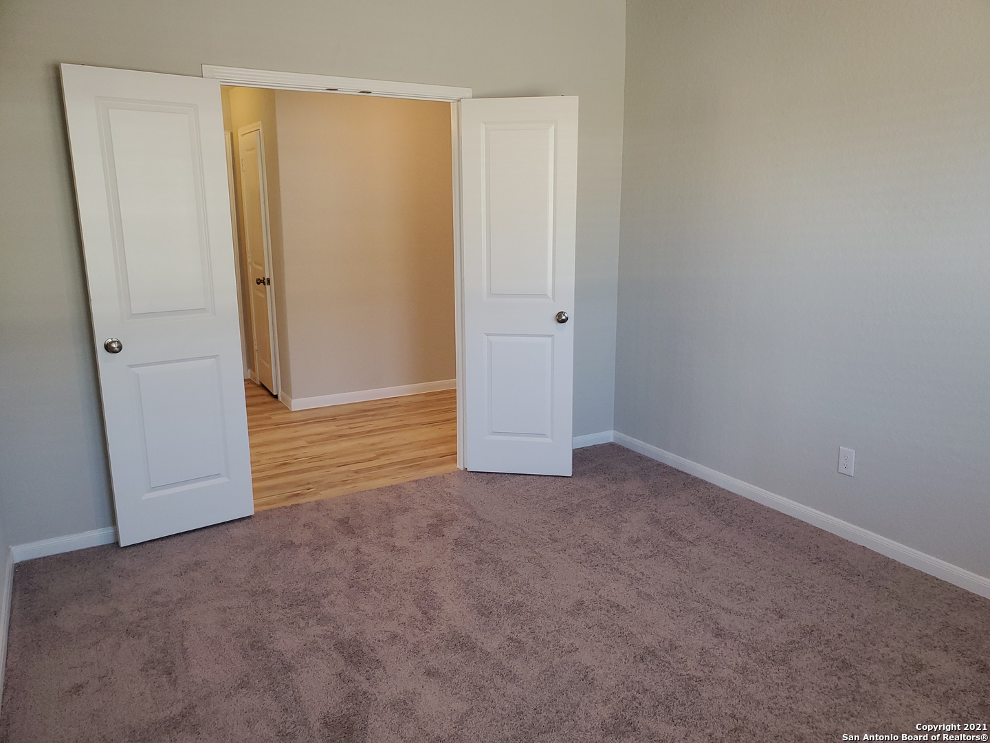 6120 Treadle New Braunfels TX 78132