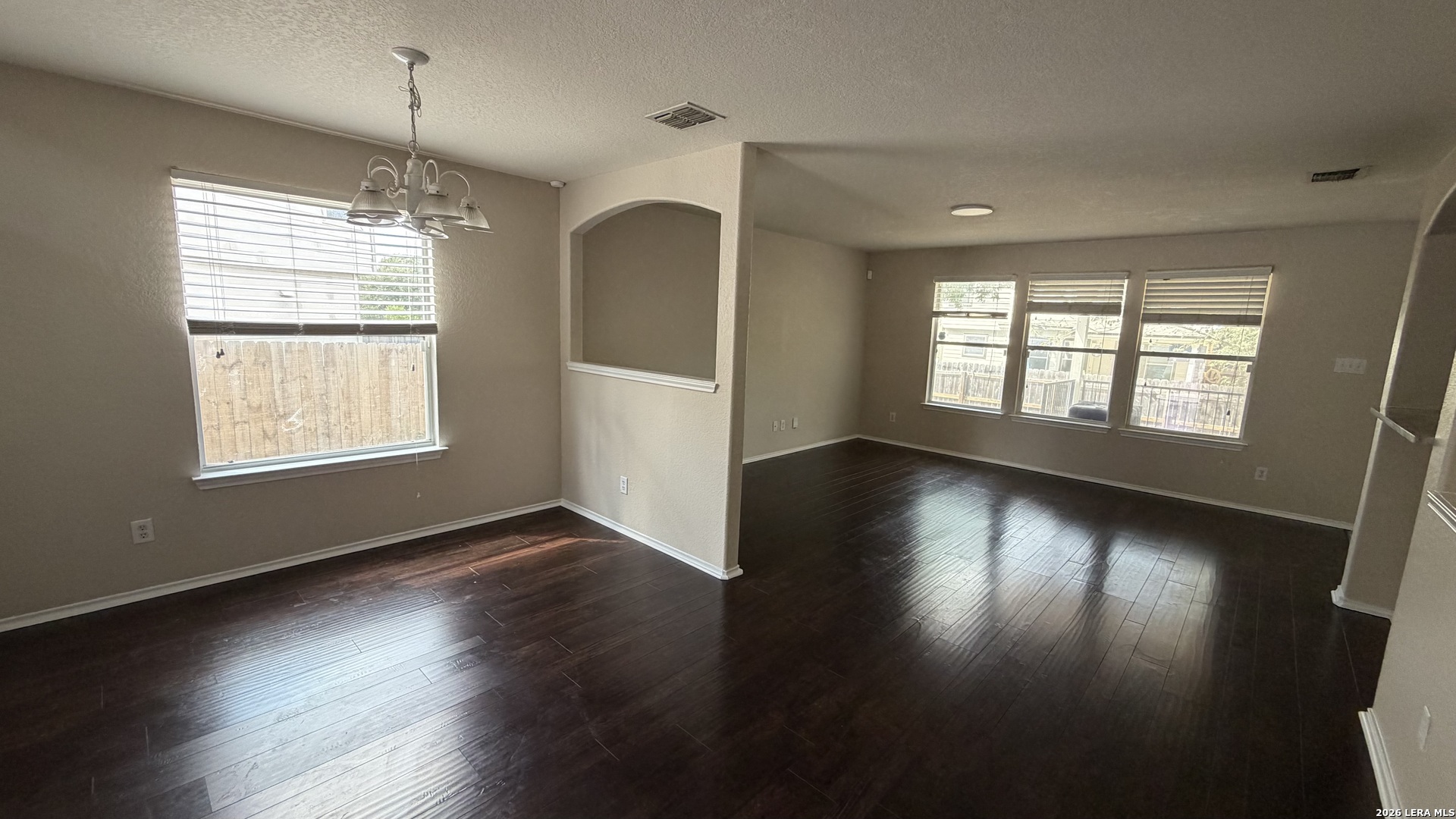 3626 Dunlap Fields Converse TX 78109