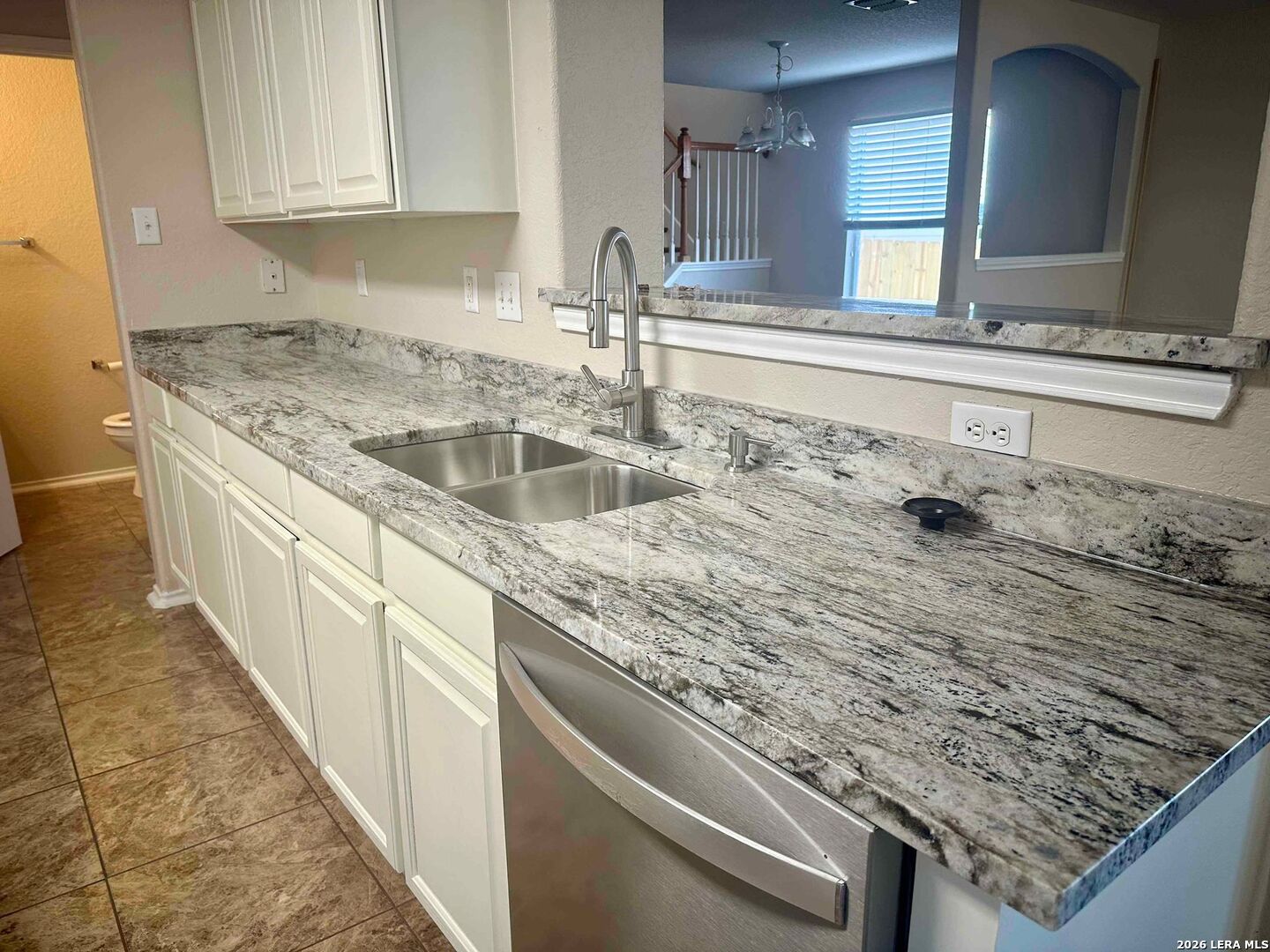 3626 Dunlap Fields Converse TX 78109