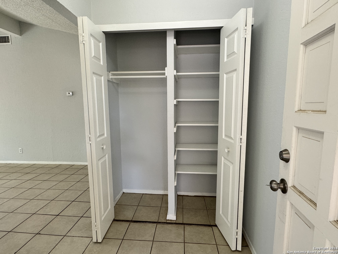 6604 Spring Hurst Street San Antonio TX 78249