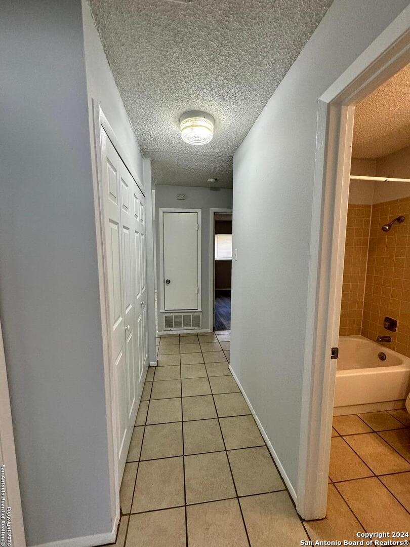 6604 Spring Hurst Street San Antonio TX 78249