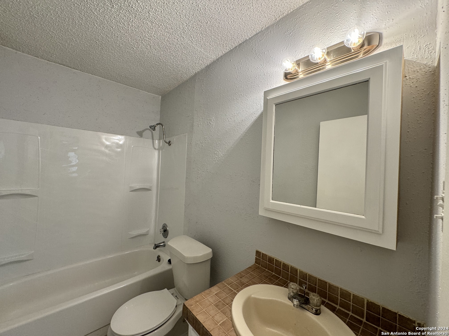 6604 Spring Hurst Street San Antonio TX 78249