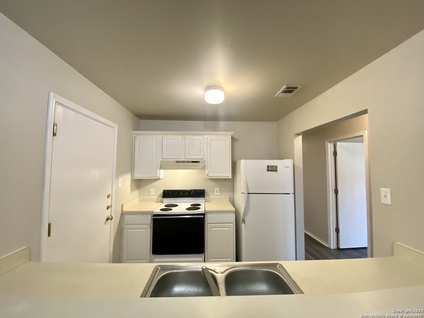 8846 Old Sky Harbor San Antonio TX 78242