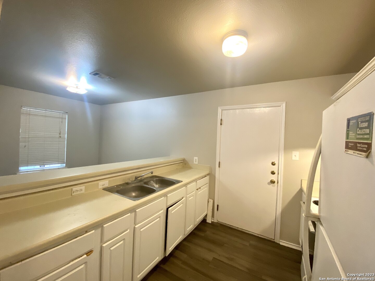 8846 Old Sky Harbor San Antonio TX 78242