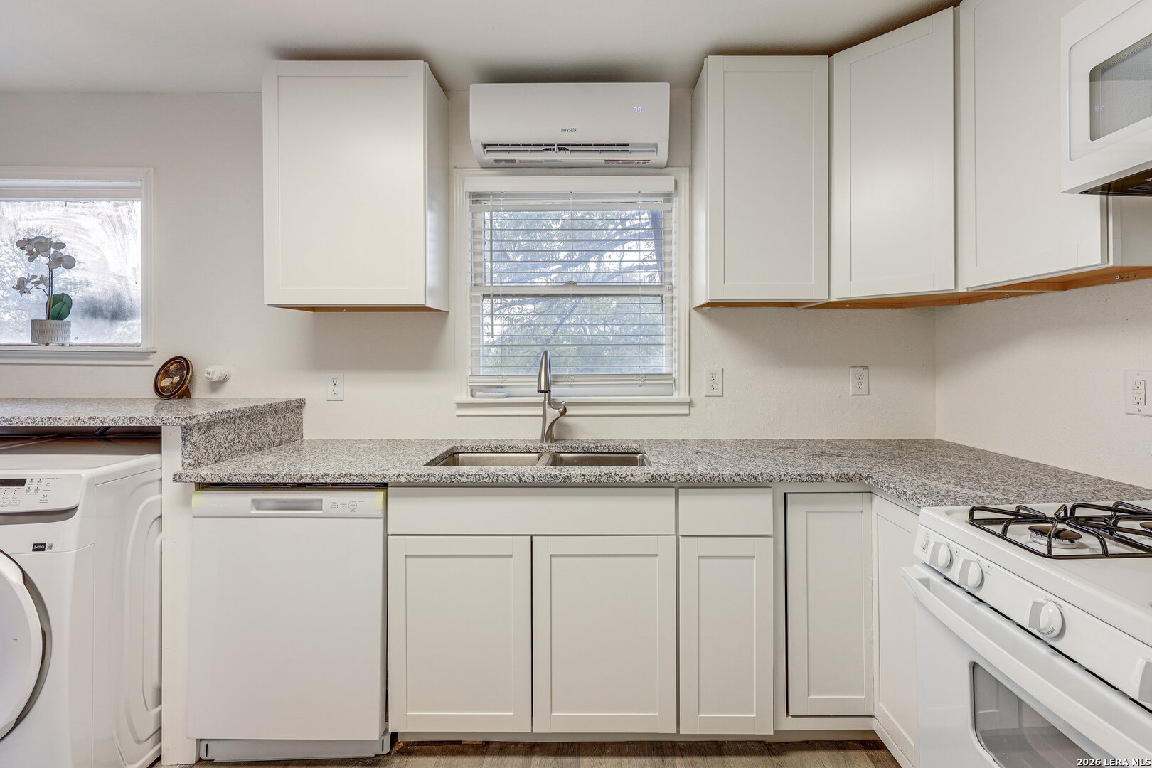332 Natalen San Antonio TX 78209