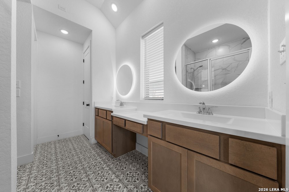3115 Stokesay Park Bulverde TX 78163
