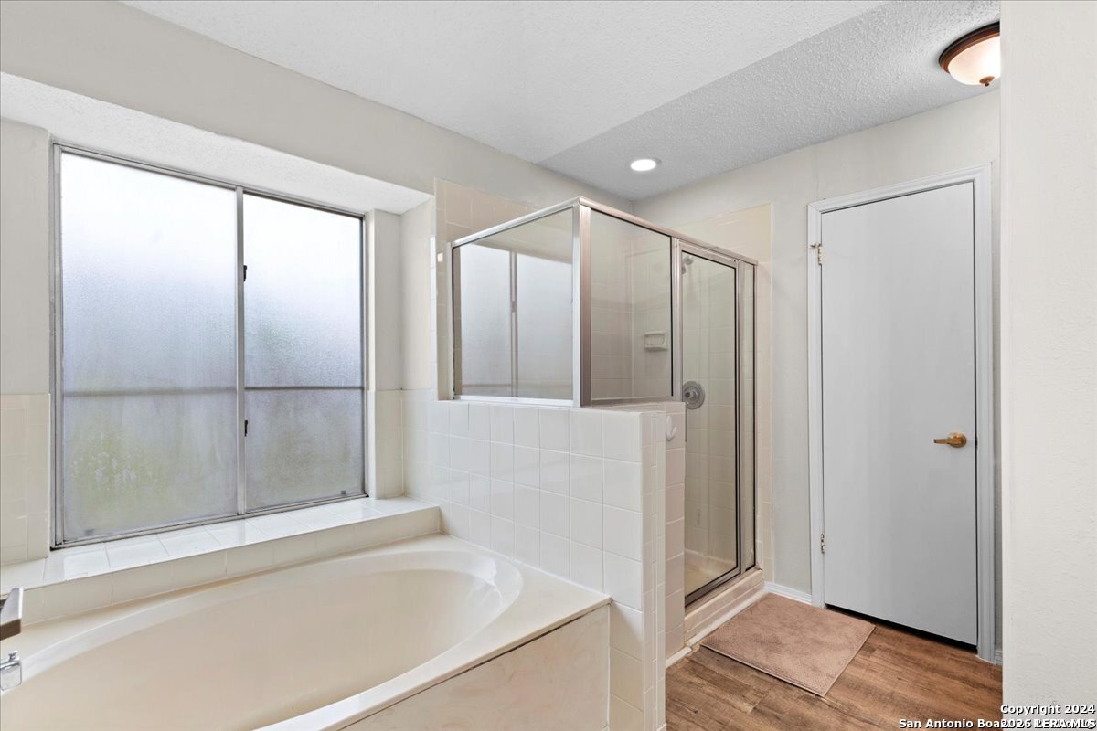 7733 Forest Live Oak TX 78233