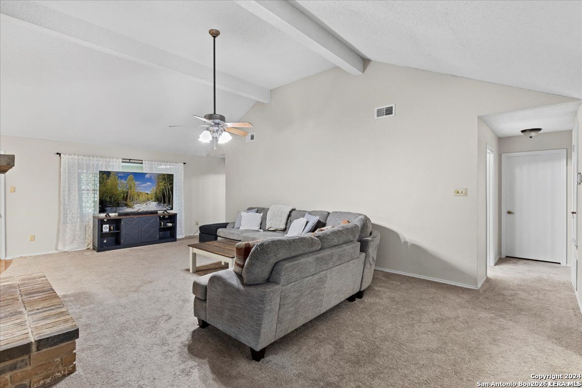 7733 Forest Live Oak TX 78233