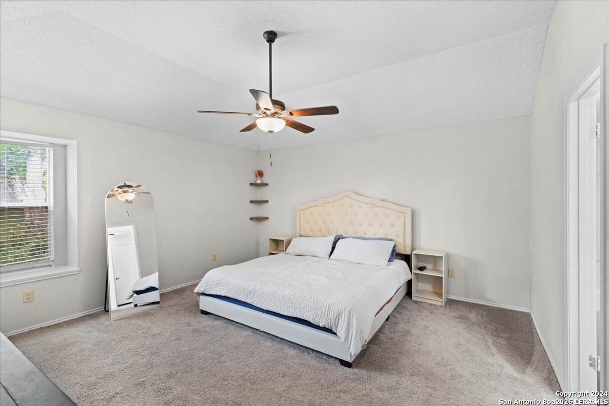 7733 Forest Live Oak TX 78233