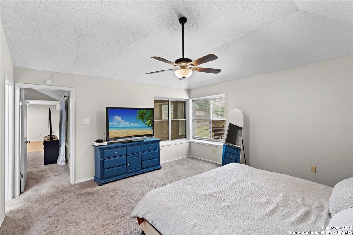 7733 Forest Live Oak TX 78233