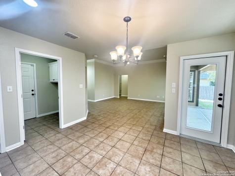 2062 N Ranch Estates New Braunfels TX 78130