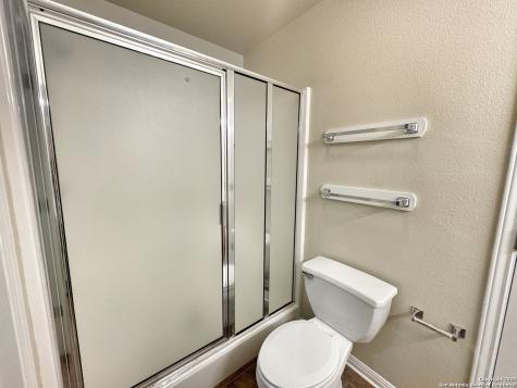 2062 N Ranch Estates New Braunfels TX 78130