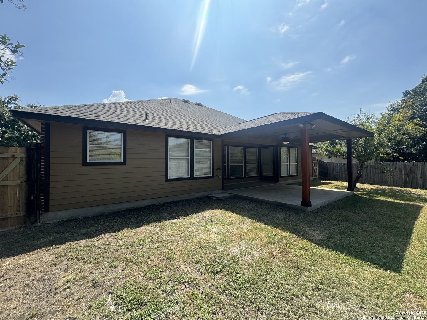 2062 N Ranch Estates New Braunfels TX 78130