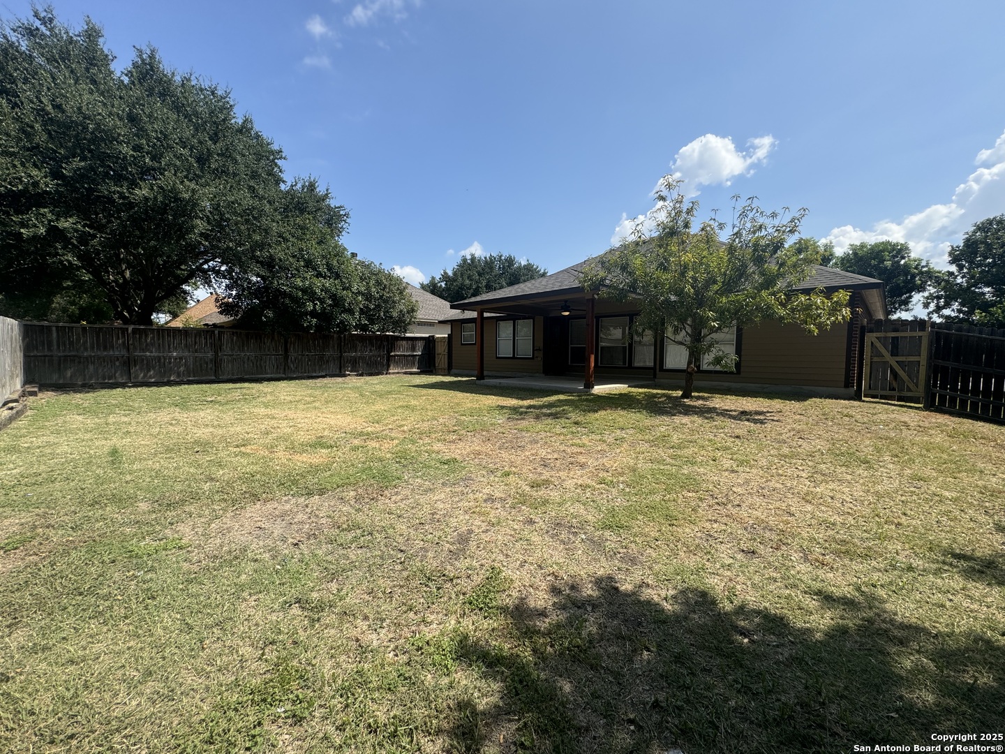 2062 N Ranch Estates New Braunfels TX 78130