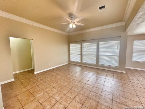 2062 N Ranch Estates New Braunfels TX 78130
