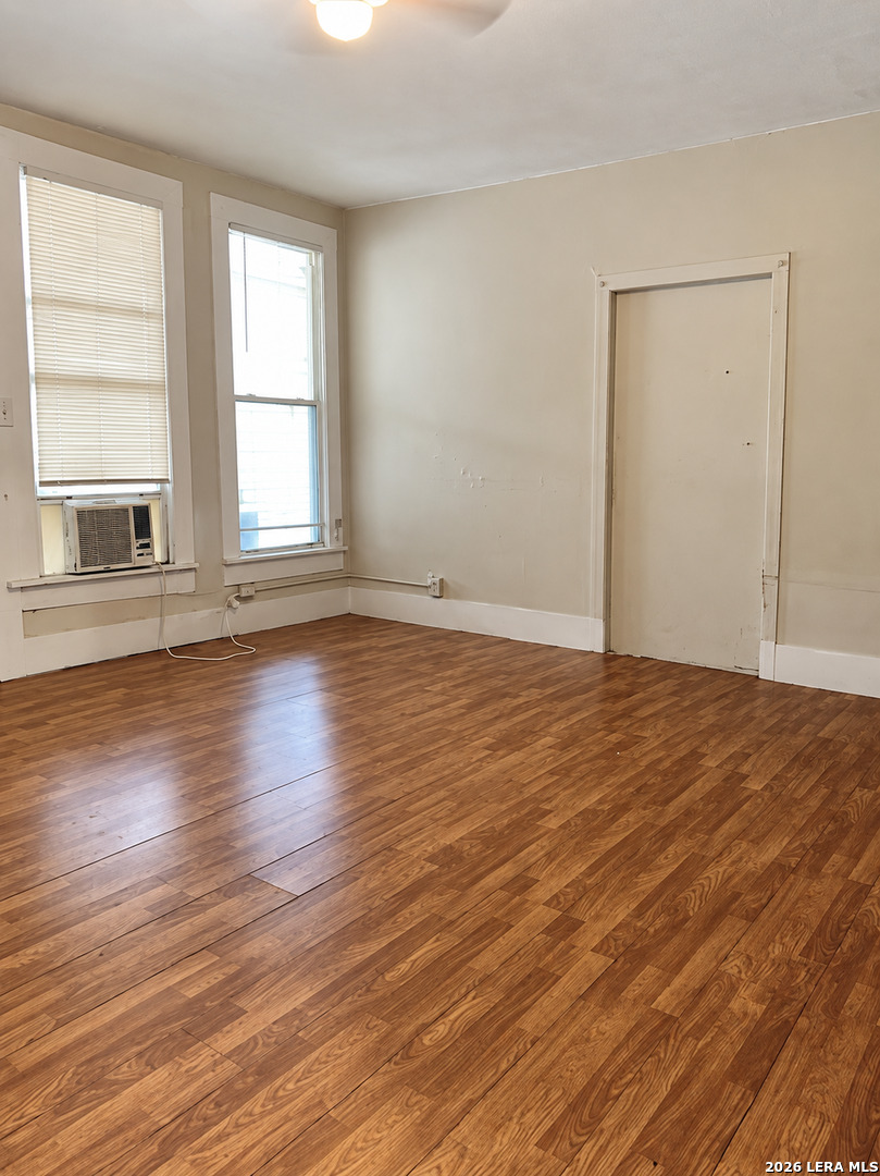 330 Barrett San Antonio TX 78225