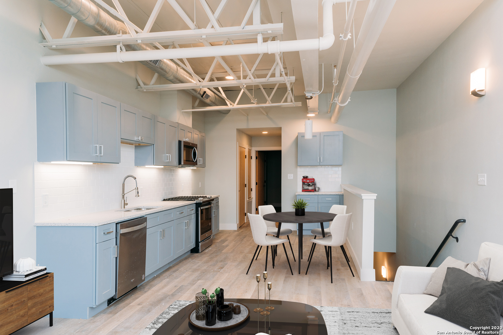 210 W Peden San Antonio TX 78204