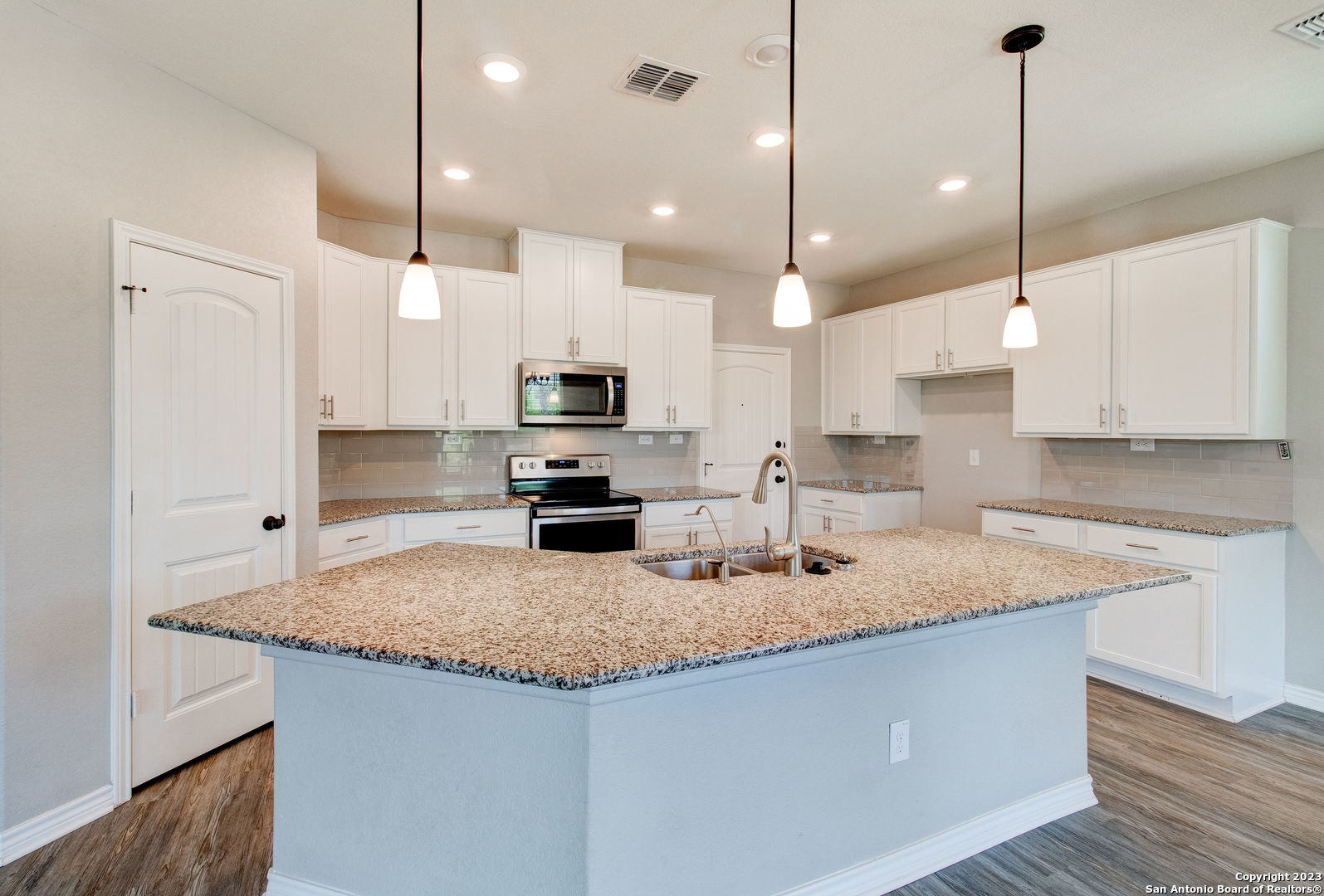 8234 Phantom Field San Antonio TX 78253