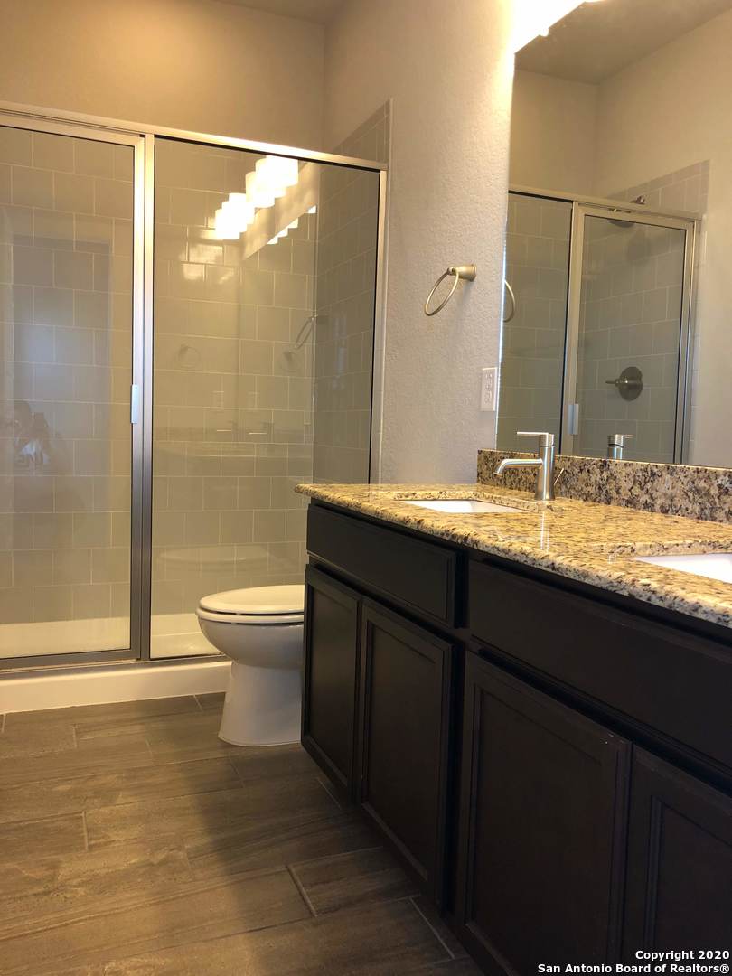 414 Creekside Curve New Braunfels TX 78130