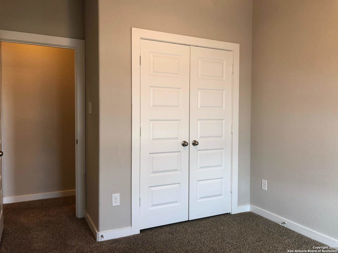 414 Creekside Curve New Braunfels TX 78130