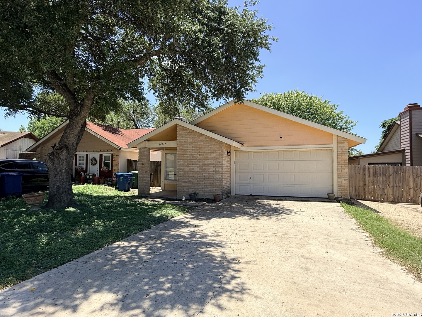 16611 Wolf Ridge Street San Antonio TX 78247