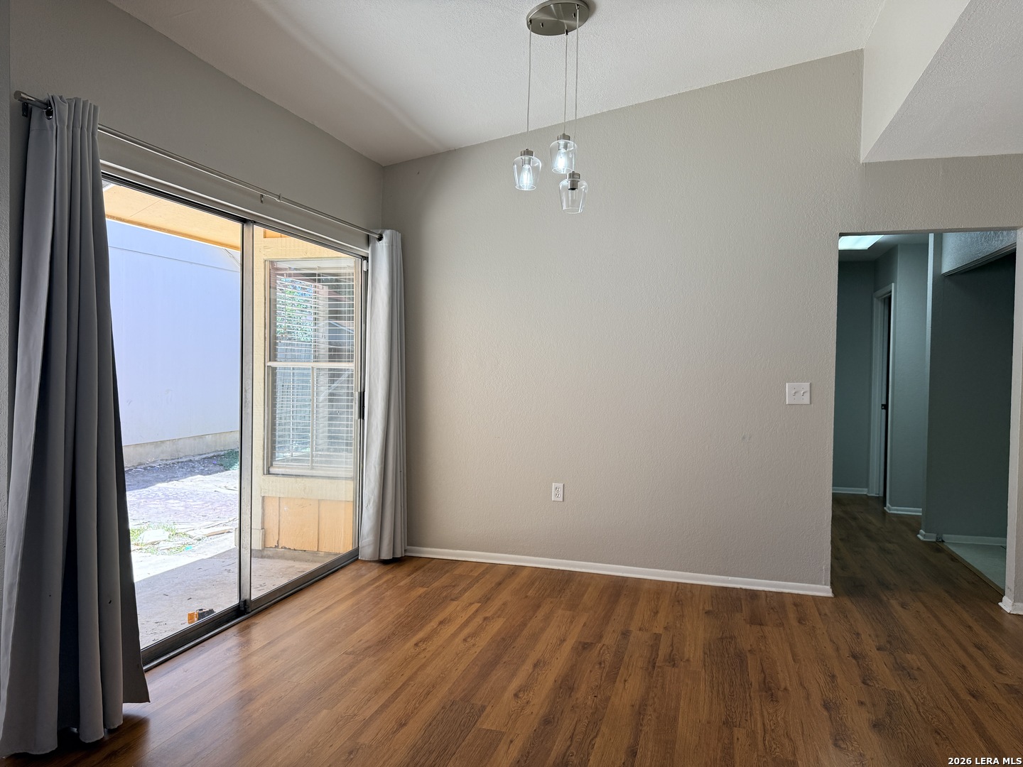 16611 Wolf Ridge Street San Antonio TX 78247