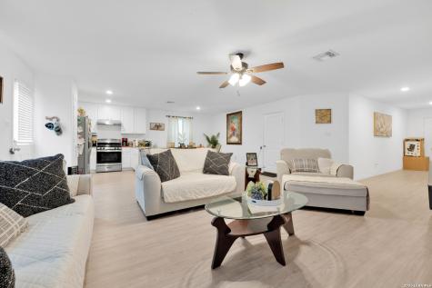 5258 Monarch San Antonio TX 78253