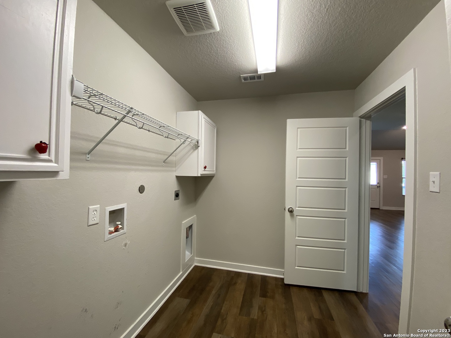 6015 Akin Stroll San Antonio TX 78261