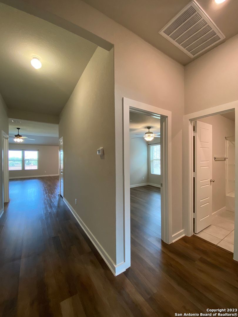 6015 Akin Stroll San Antonio TX 78261